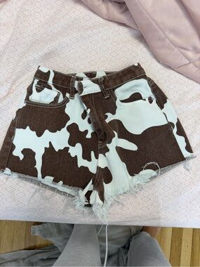 Cow Print High-Waist Denim Shorts - Brown & White